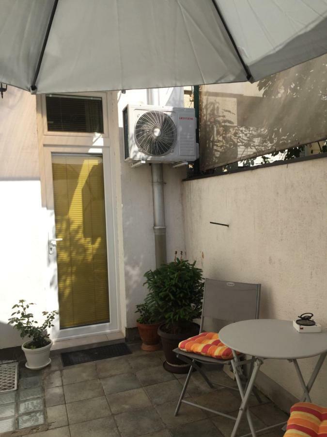 Crown Street Garden Studio Belgrad Zewnętrze zdjęcie